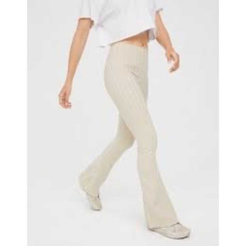 Aerie‎ Ribbed Flare Pants Comfy Lounge High Waisted Casual Beige M